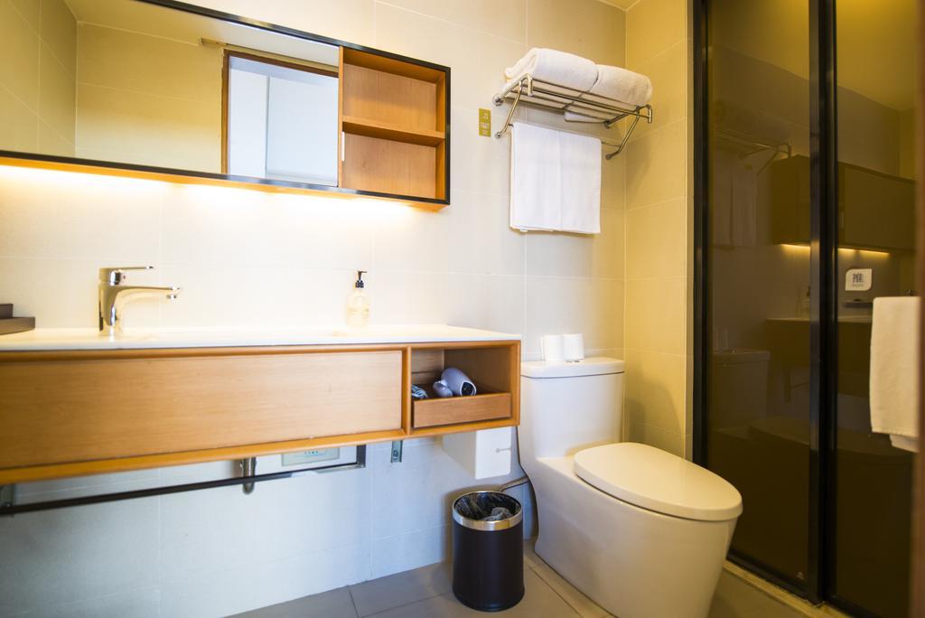 Ji Hotel Kunming Green Lake Branch Ngoại thất bức ảnh